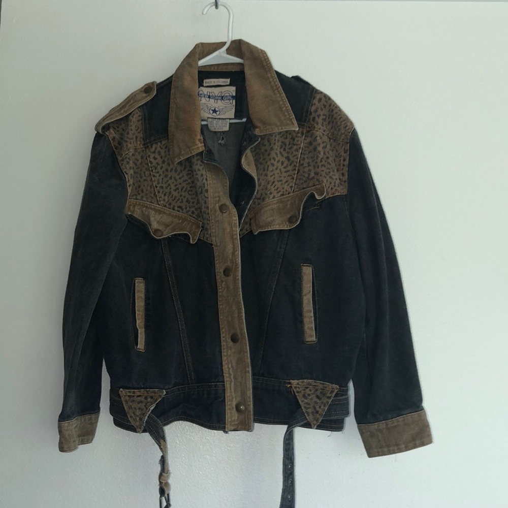Vintage black denim jacket leopard detail
